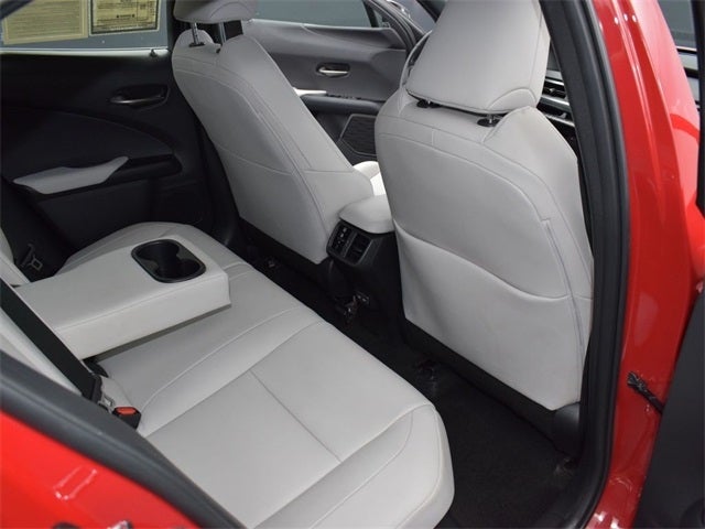 2021 Lexus UX 250h Base w/Moonroof, Apple Carplay, Android Auto!